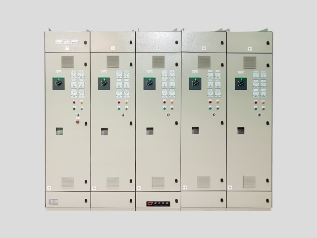 東聯化學 3Φ3W 480V 低壓馬達控制中心（MCC 盤）