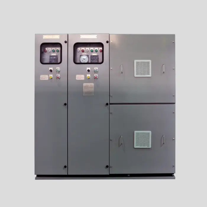 岸電開關箱的正面